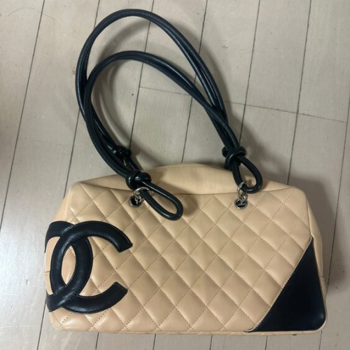 シャネル カンボンライン