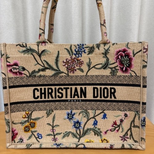 ディオール ブックトート ミディアム