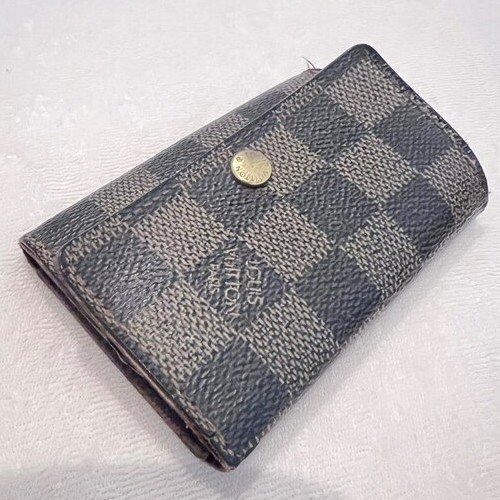 ルイヴィトン　キーケース