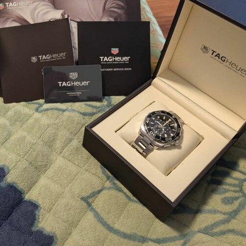 TAGHEUERアクアレーサー