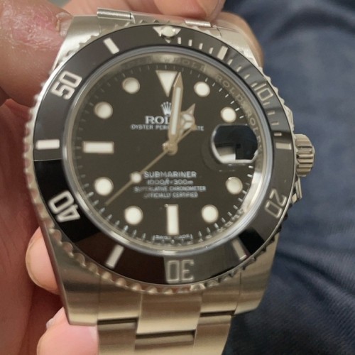 ロレックス サブマリーナー 116610l