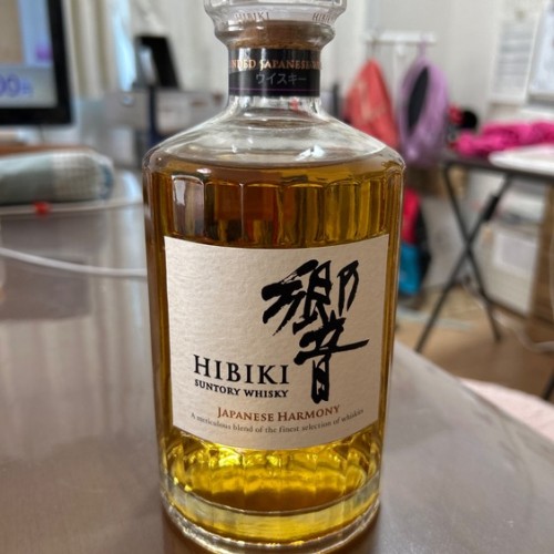 サントリー響ジャパニーズハーモニー700ml瓶