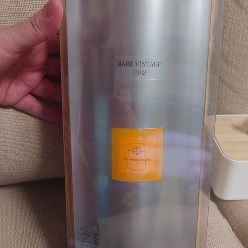 シャンパン ヴーヴ・クリコ