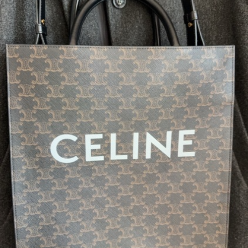 キャンバストート