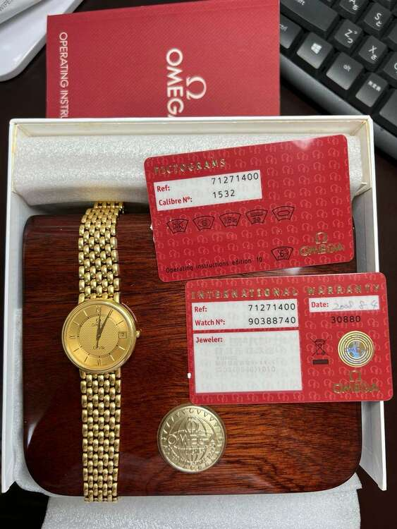 18金 イエローゴールド