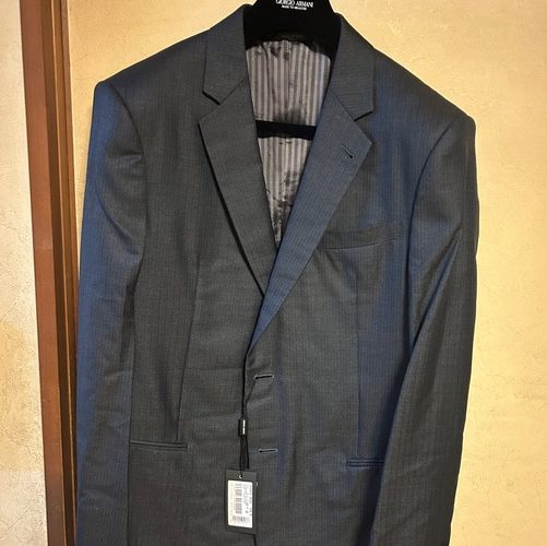 ジョルジオアルマーニ　スーツ　3ピース