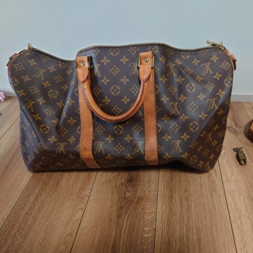 ルイヴィトン　キーポル50