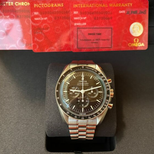 スピードマスター ムーンウォッチ プロフェッショナル マスター クロノメーター