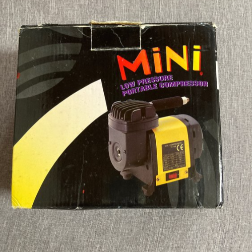 コンプレッサー