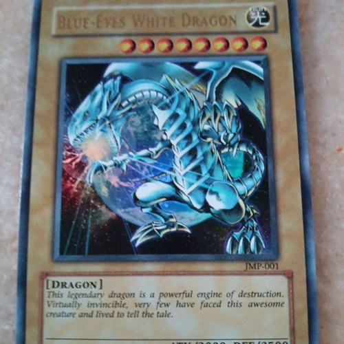 ブルーアイズホワイトドラゴン（英語）