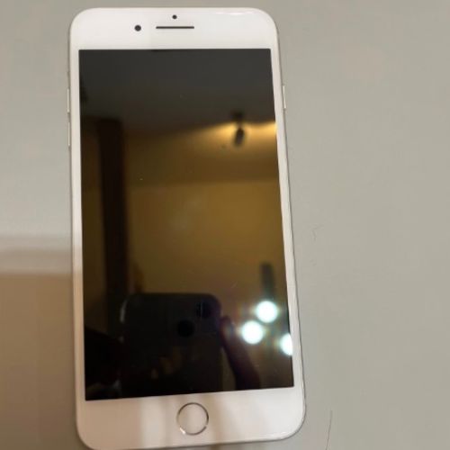 iPhone8 Plus 64GB docomo