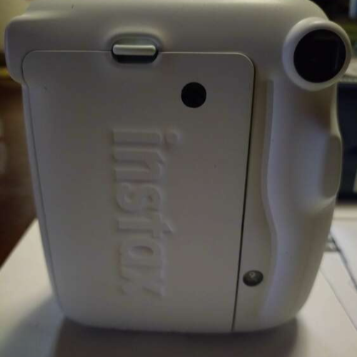 チェキカメラ instaxmini11 ホワイト