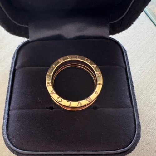 ブルガリ　ゼロワンリング