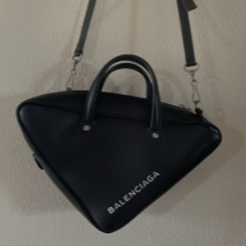 トライアングル 2wayバッグ ブラック