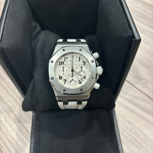 オーデマピゲ ロイヤルオークオフショア