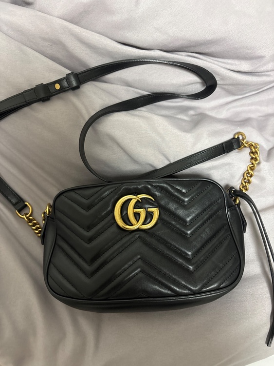 GGマーモント レザーチェーンショルダーバッグ