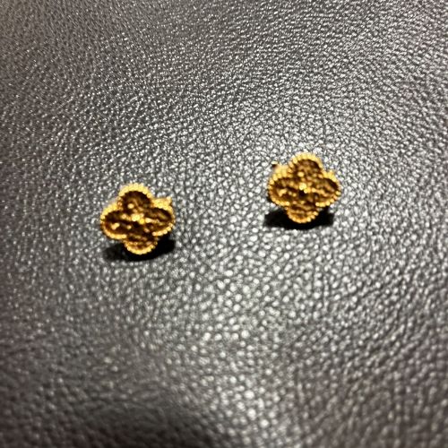 ヴァンクリーフ＆アーペル Van Cleef & Arpels イヤリング