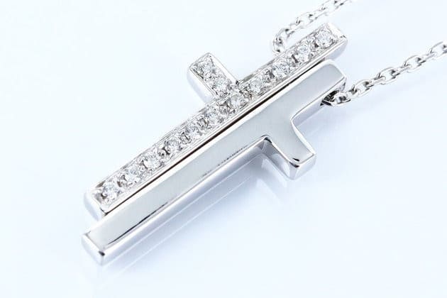 グッチ K18WG セパレートクロスネックレス