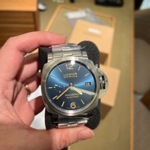 パネライルミノールマリーナ