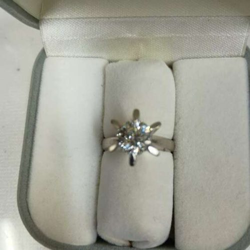 ダイヤ2.04Ct　Pt900