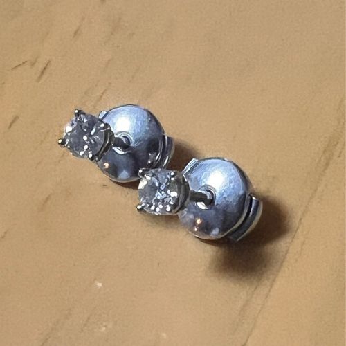 ティファニーピアス