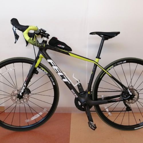 ロードバイク FELT VR3 2018年