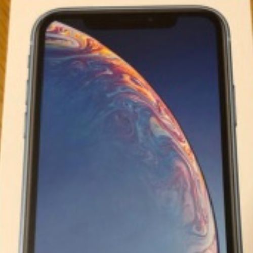 iphone XR 64GB