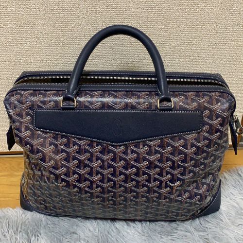 ゴヤール