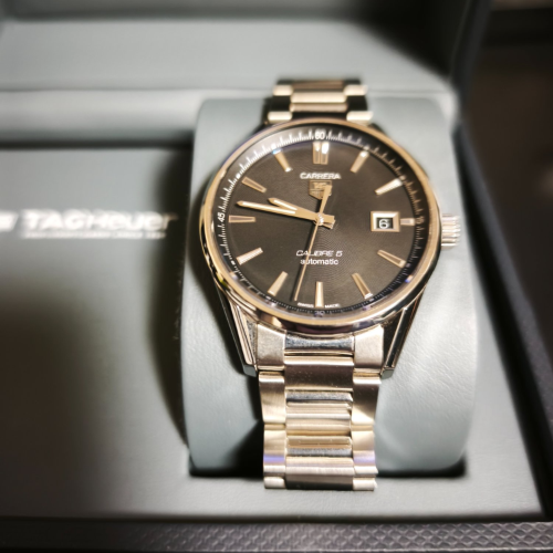 カレラ WAR211A 170,000円