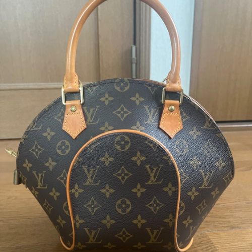 ルイヴィトン モノグラム 90,000円