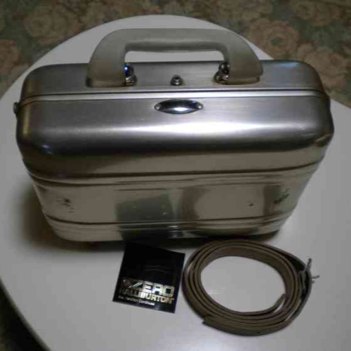 ゼロハリバートン