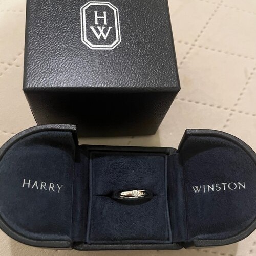 ハリーウィンストン 指輪