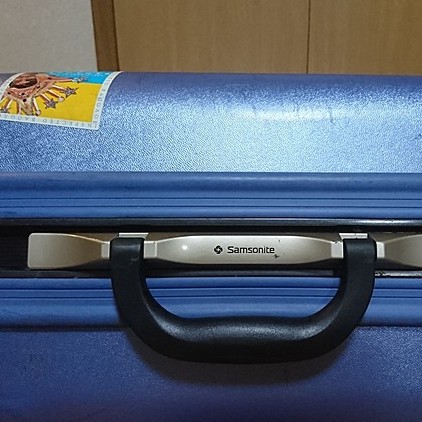 samsonite　スーツケース