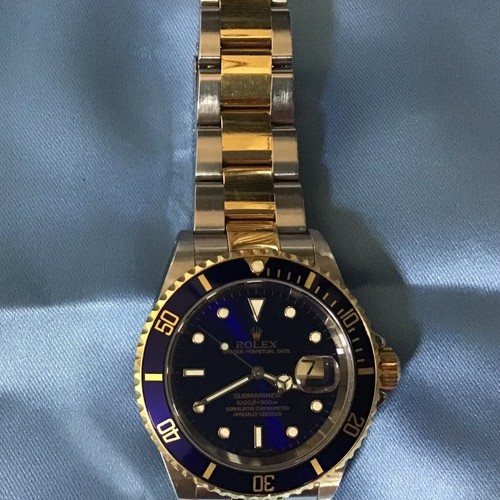 サブマリーナ コンビニ ブルー