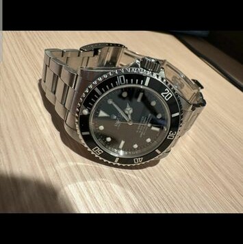 ロレックス サブマリーナー 14060M V型 4らいな