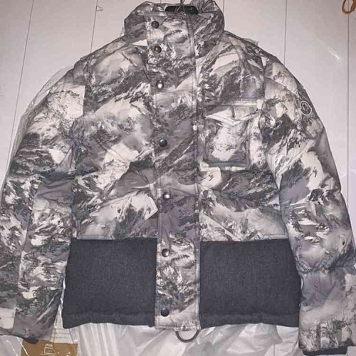 MONCLER メンズダウン エベレスト