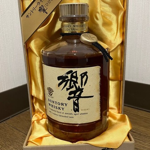 サントリー響　1889金キャップ　ゴールドラベル　750ml