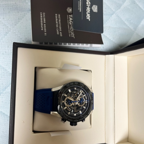 タグホイヤー カレラ キャリバーホイヤー01