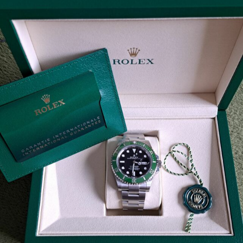 ロレックス サブマリーナー 126610LV