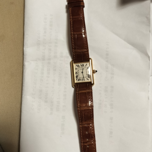 カルティエ タンク 920,000円