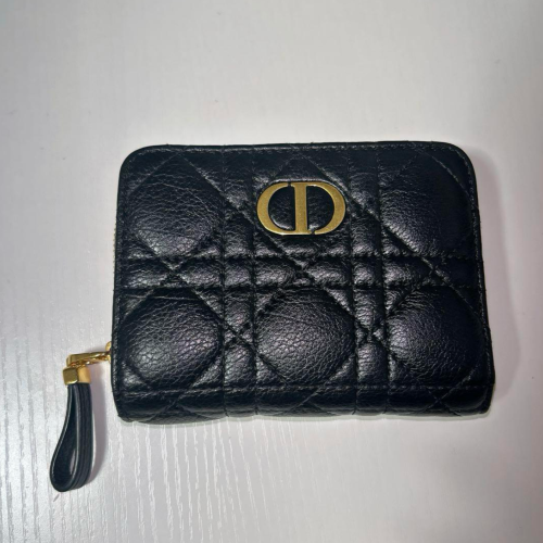 ディオール 二つ折り財布