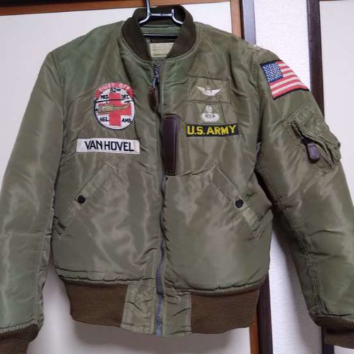 バズリクソンズ B-15C