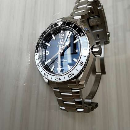 オメガ シーマスター プラネットオーシャン 600 gmt