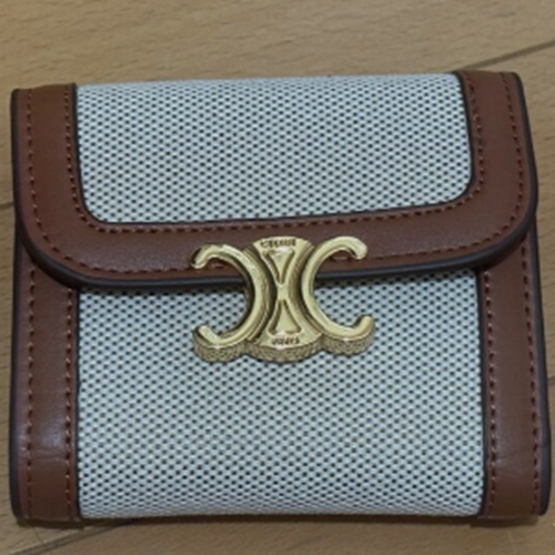 スモールウォレットトリオンフ