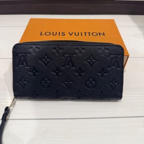 ルイヴィトン ジッピーウォレット　M61864