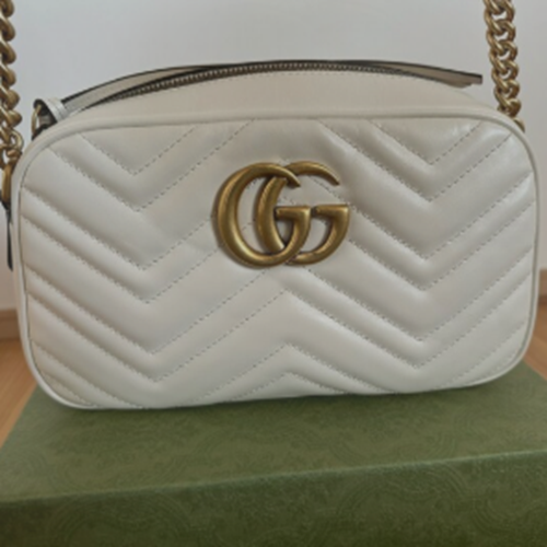 グッチ　マーモントショルダーバッグ