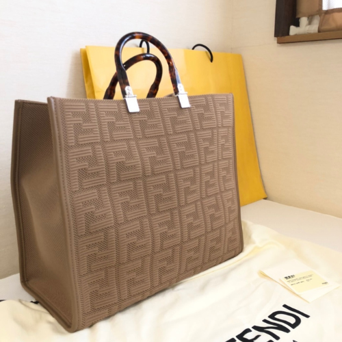 フェンディ サンシャイン　トート　FFジャガード　新品未使用