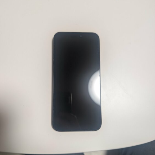 iPhone 15 Pro Max 256GB au