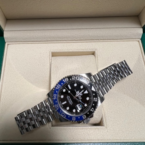 ロレックス GMTマスター 126710BLNr