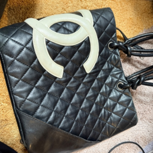 シャネル カンボンライン